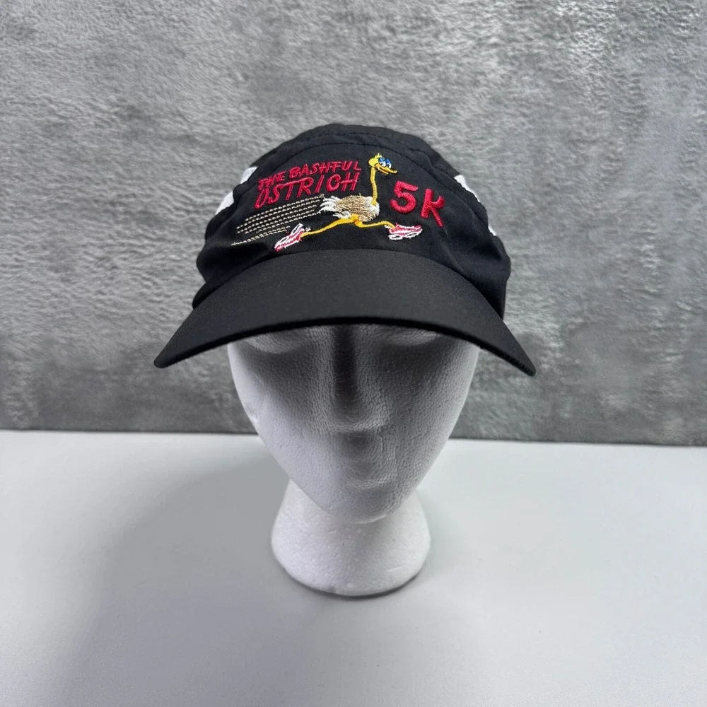 Racetrackers The Bashful Ostrich 5K Running Hat Cap Black White Lightweight Mens
